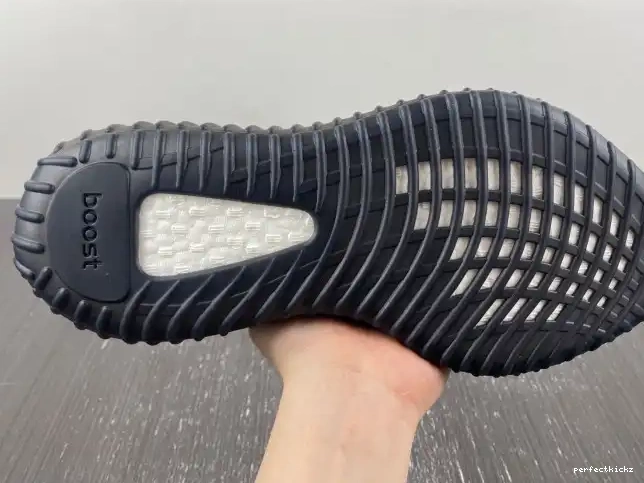 Beluga Boost V2 Yeezy Carbon Adidas 350 HQ7045 0625